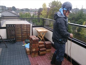 市原市 ベランダ防水 デッキ材撤去004_R
