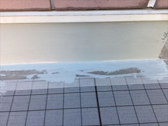 メッシュ貼り平場立ち上がり一層目_6995_R メッシュ張り,塗膜防水