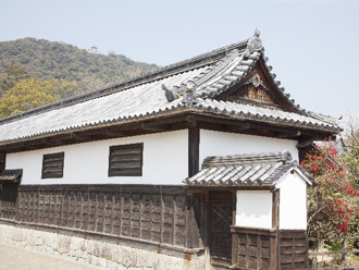 江戸時代から建つ武家屋敷