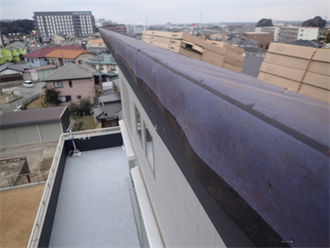 8_R 片流れ屋根の防水紙敷設