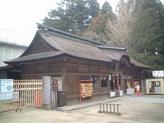 重要文化財・大崎八幡宮長床