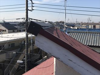 IMG_2429_R 片流れ屋根の棟板金交換
