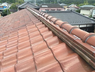 IMG_3138 瓦屋根の調査を実施、雨漏りの危険