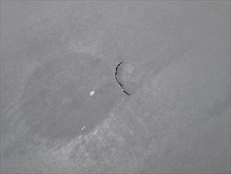 木更津市 シート防水の破れ
