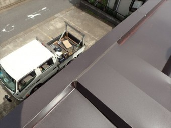 習志野市 屋根カバー工事