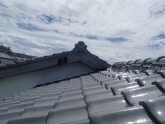 日本瓦屋根の調査雨漏りあり