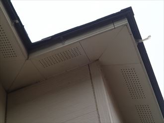 君津市 破損した二階の雨樋