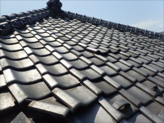 大網白里市上谷新田 瓦の浮き