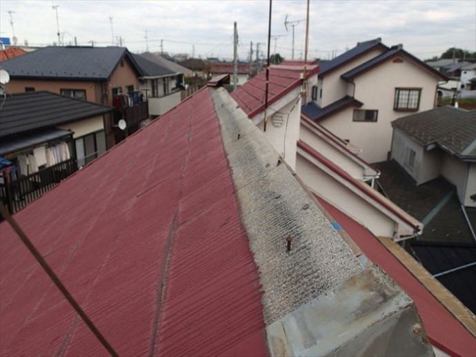 片流れの棟板金