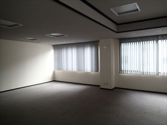 木更津市　１ビルの雨漏り001_R
