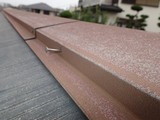 棟板金の釘浮き 棟板金の釘浮き
