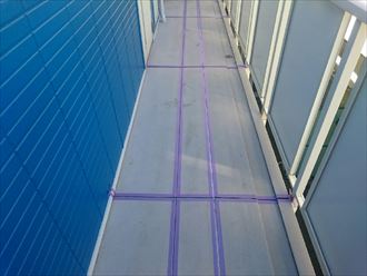 市川市 ベランダのコーキング005_R