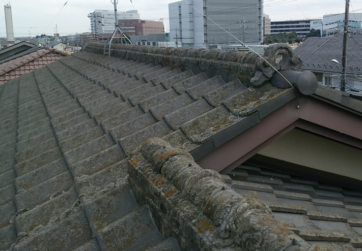 屋根瓦 ca54417ce46f9ad3af21032d85ff6f70