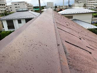 松戸市小山で行った台風15号被害のスレート屋根の棟板金の釘浮き