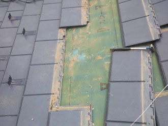 市川市　屋根補修　破損屋根材交換