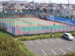 屋根の上の雨樋はずれ修理　台風被害　船橋市上山町 (6).JPG