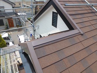 屋根カバー工事　屋根材選び004_R.JPG