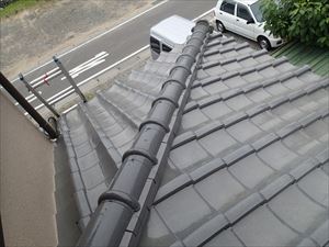 瓦屋根の調査　漆喰　棟瓦　松戸市003R.jpg