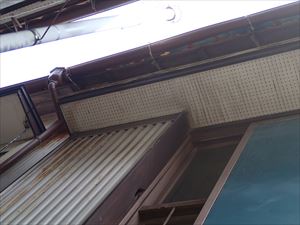 富津市　雨樋、庇の落下001R.jpg
