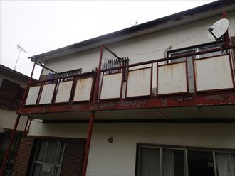 木更津市　雨樋と軒天の劣化002_R.JPG