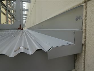 木更津市 遊技場の屋根工事004_R.jpg
