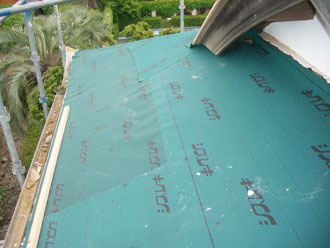 館山市　屋根葺き替え　防水紙設置