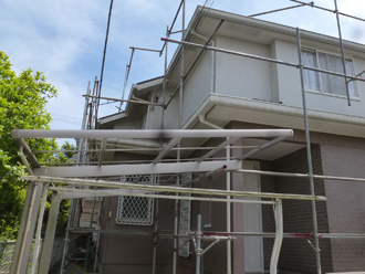 千葉市緑区　屋根塗装　外壁塗装　カラーシミュレーション　バルコニー防水　カーポートの屋根を撤去し、足場架設2